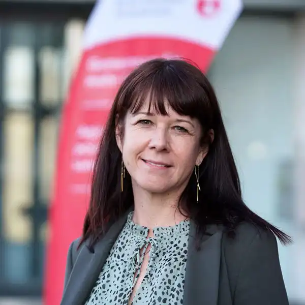 Portrait von Maude Voirol, Stiftungsrätin 2024 der Stiftung Berner Gesundheit