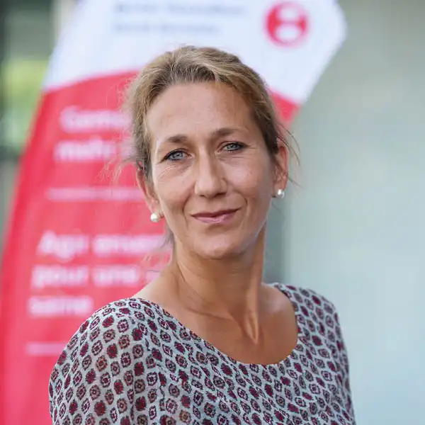 Portrait von Christina Messerli, Geschäftsleitung 2024 der Stiftung Berner Gesundheit